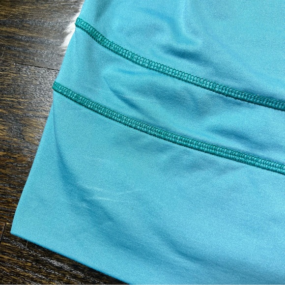 Title 9 Ocean Wave Boardwalk Thermalete Fabric Regulator Dress Large - Picture 10 of 14